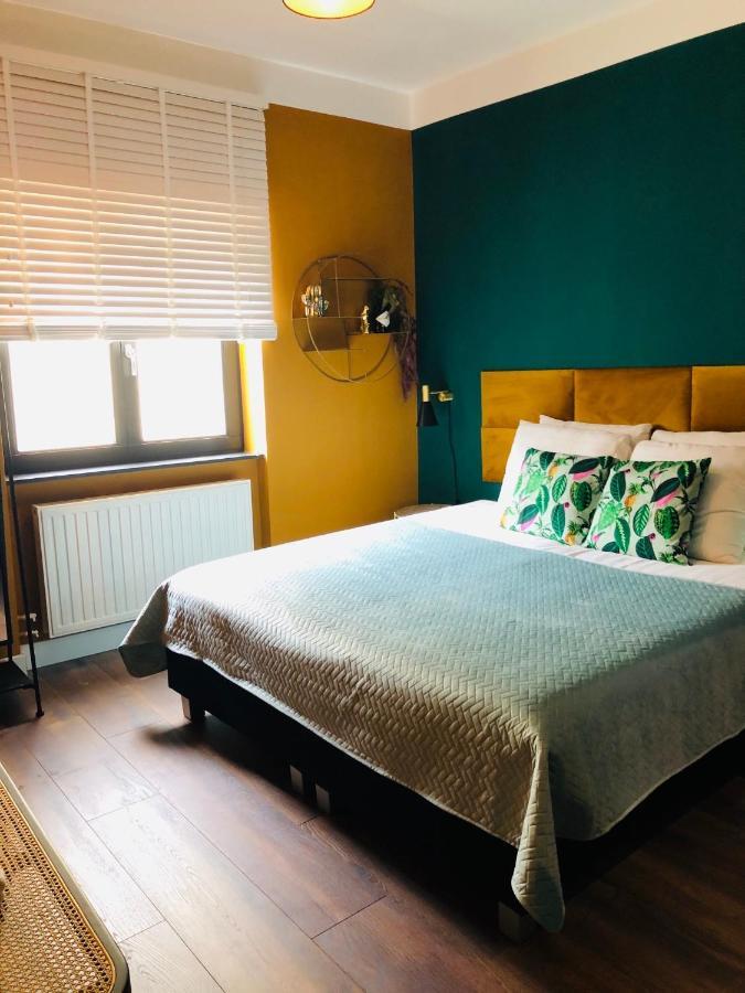 Hotel Valkenhof 2*